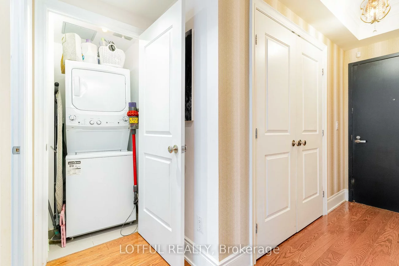 3500, Lakeshore, 1001 - BR Bronte, Oakville