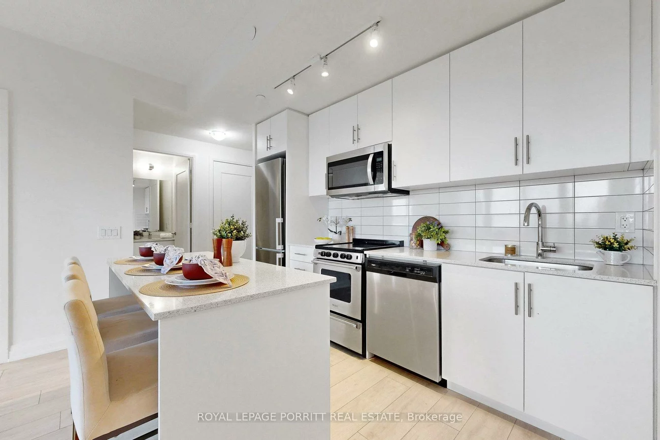 509, Dundas, 1008 - GO Glenorchy, Oakville