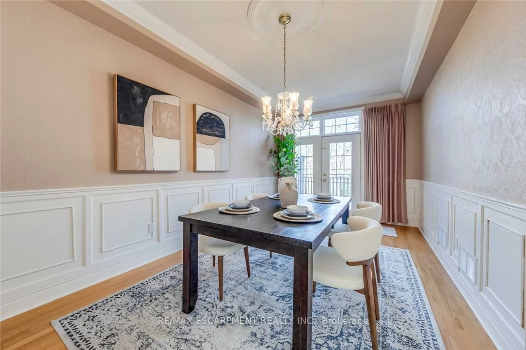 2303, HILL RIDGE, 1022 - WT West Oak Trails, Oakville