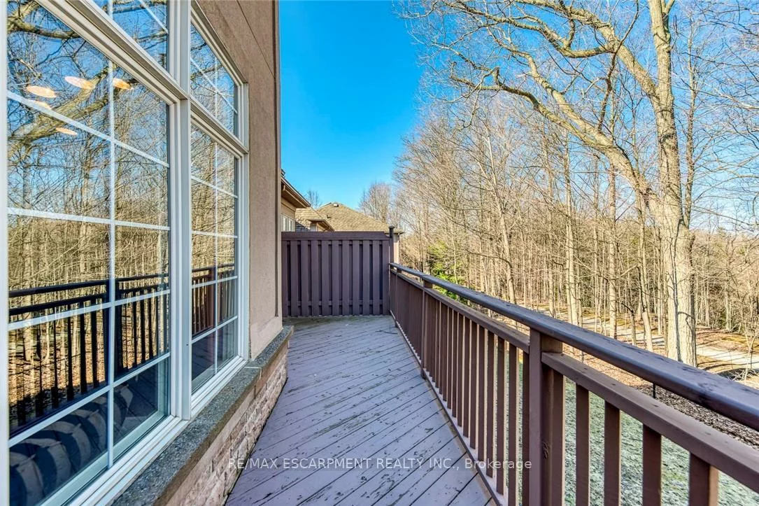 2303, HILL RIDGE, 1022 - WT West Oak Trails, Oakville