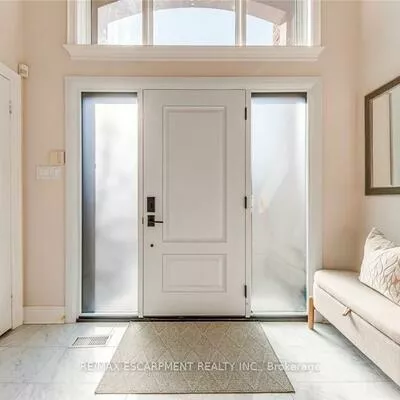 2303, HILL RIDGE, 1022 - WT West Oak Trails, Oakville