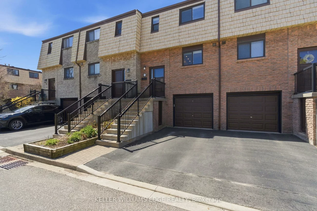 1520, Sixth, 1003 - CP College Park, Oakville