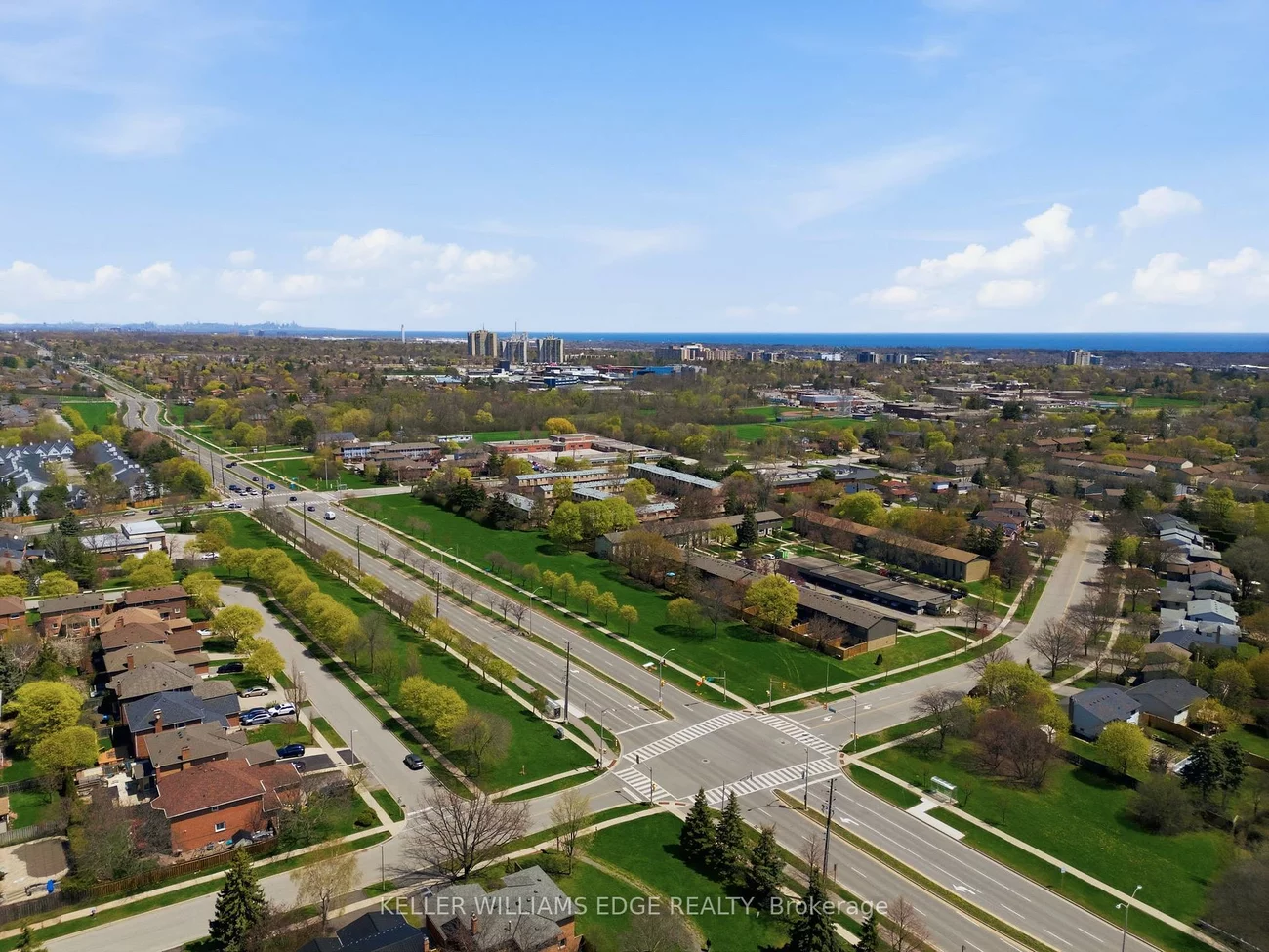 1520, Sixth, 1003 - CP College Park, Oakville