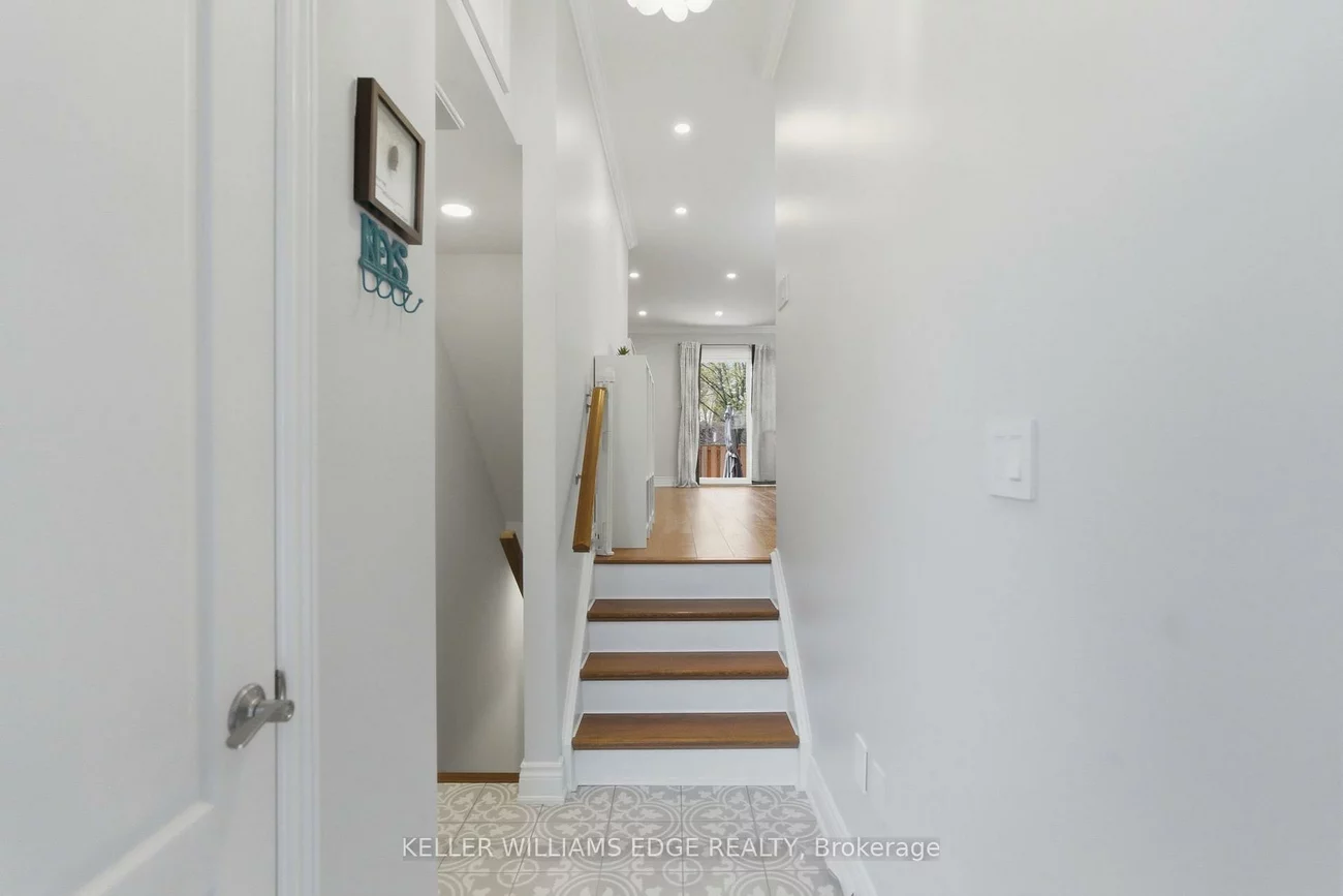 1520, Sixth, 1003 - CP College Park, Oakville