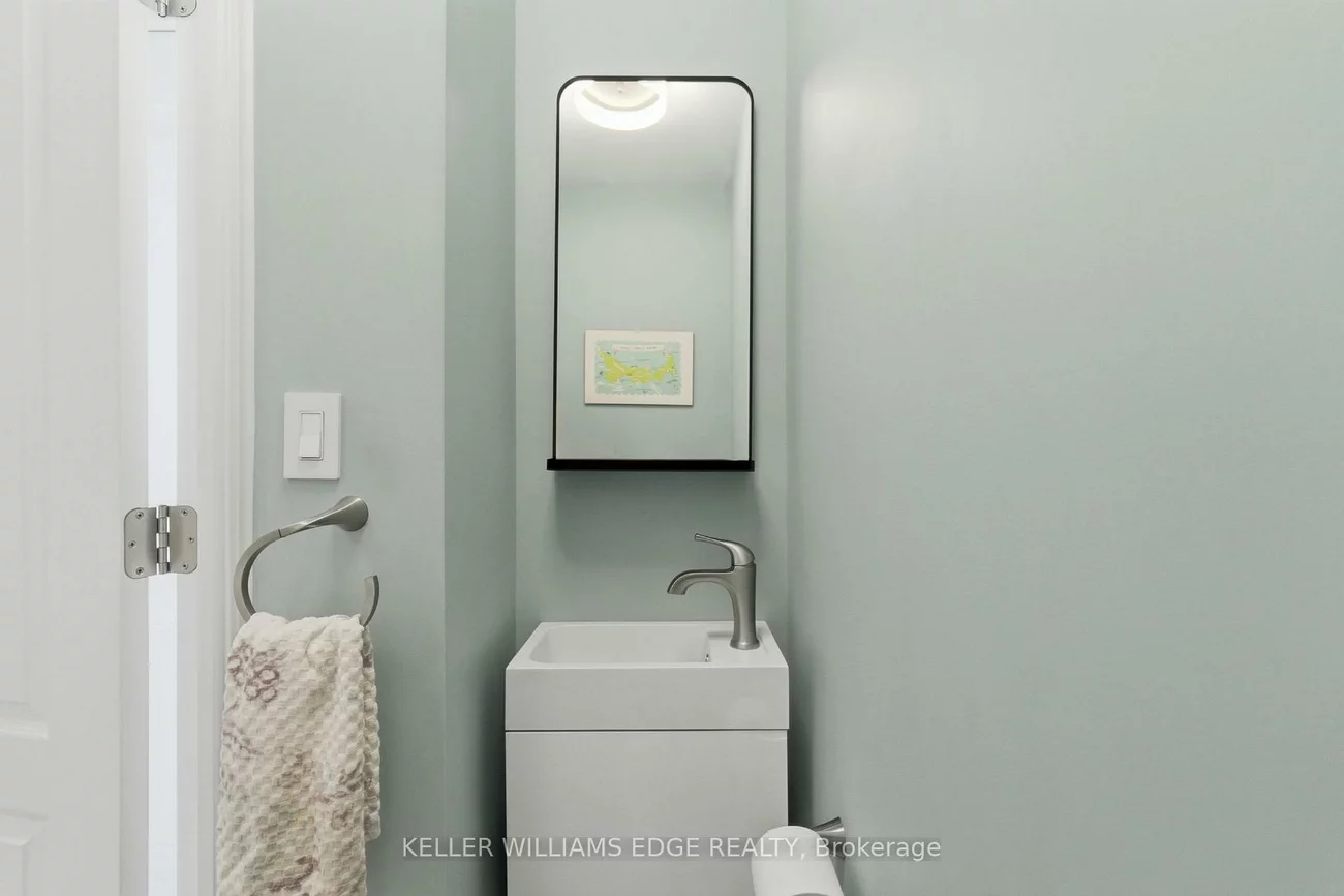 1520, Sixth, 1003 - CP College Park, Oakville