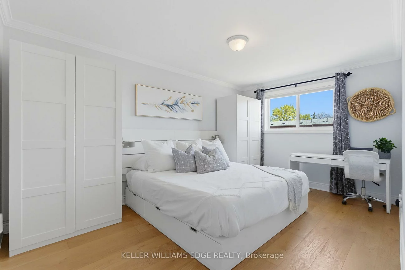 1520, Sixth, 1003 - CP College Park, Oakville