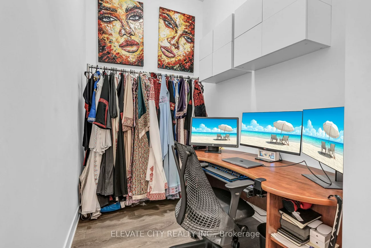 2489, Taunton, 1015 - RO River Oaks, Oakville