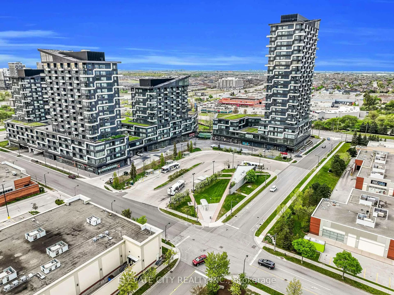 2489, Taunton, 1015 - RO River Oaks, Oakville