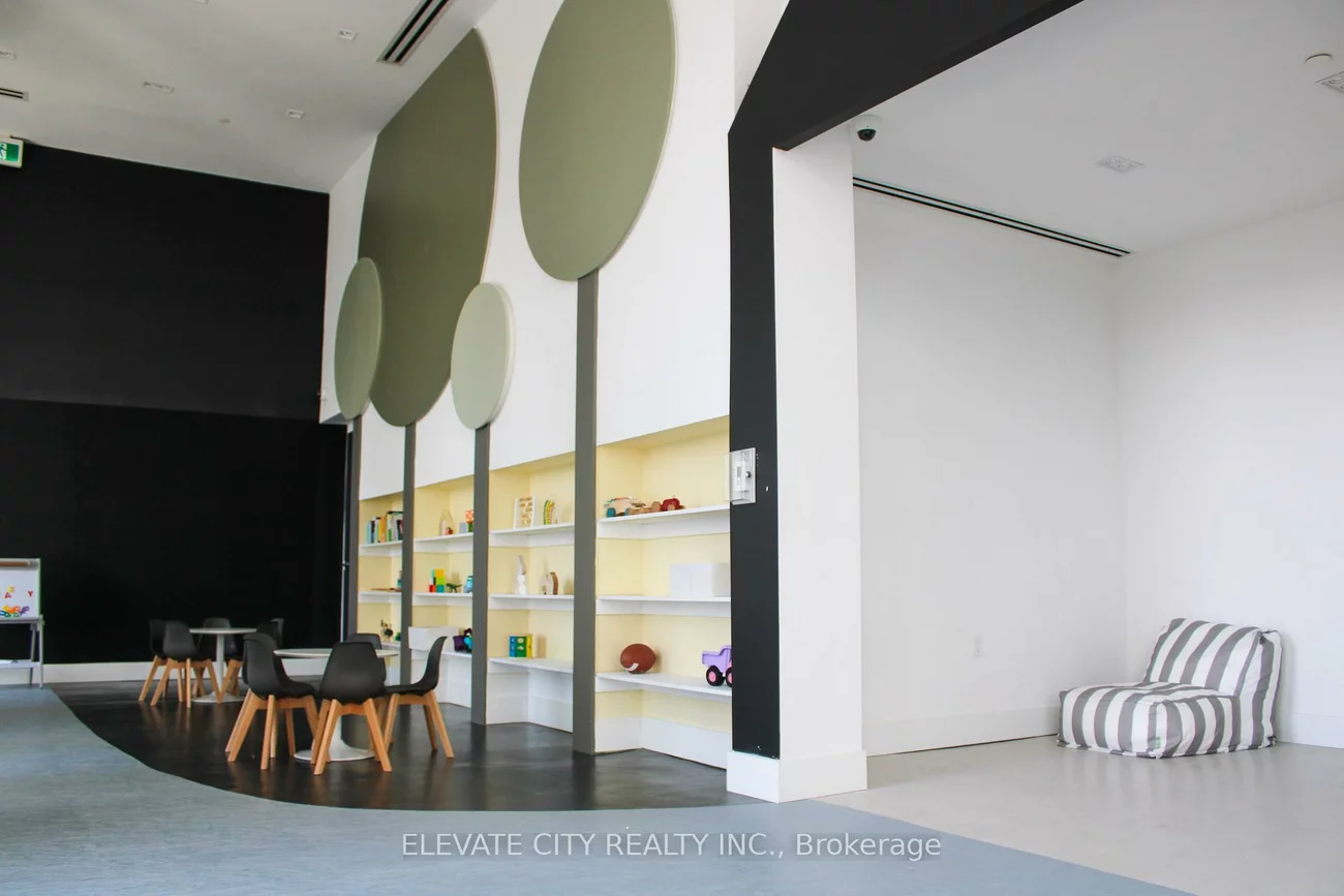 2489, Taunton, 1015 - RO River Oaks, Oakville