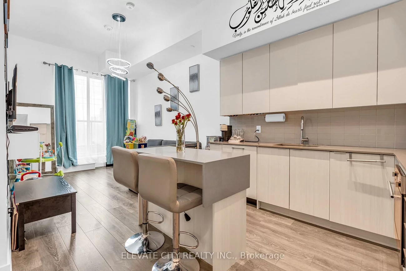 2489, Taunton, 1015 - RO River Oaks, Oakville