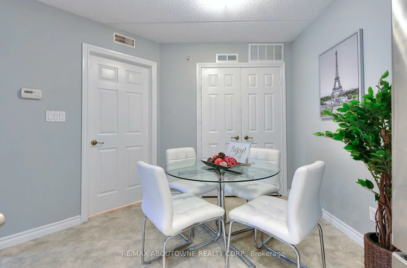 1470, Bishops, 1007 - GA Glen Abbey, Oakville