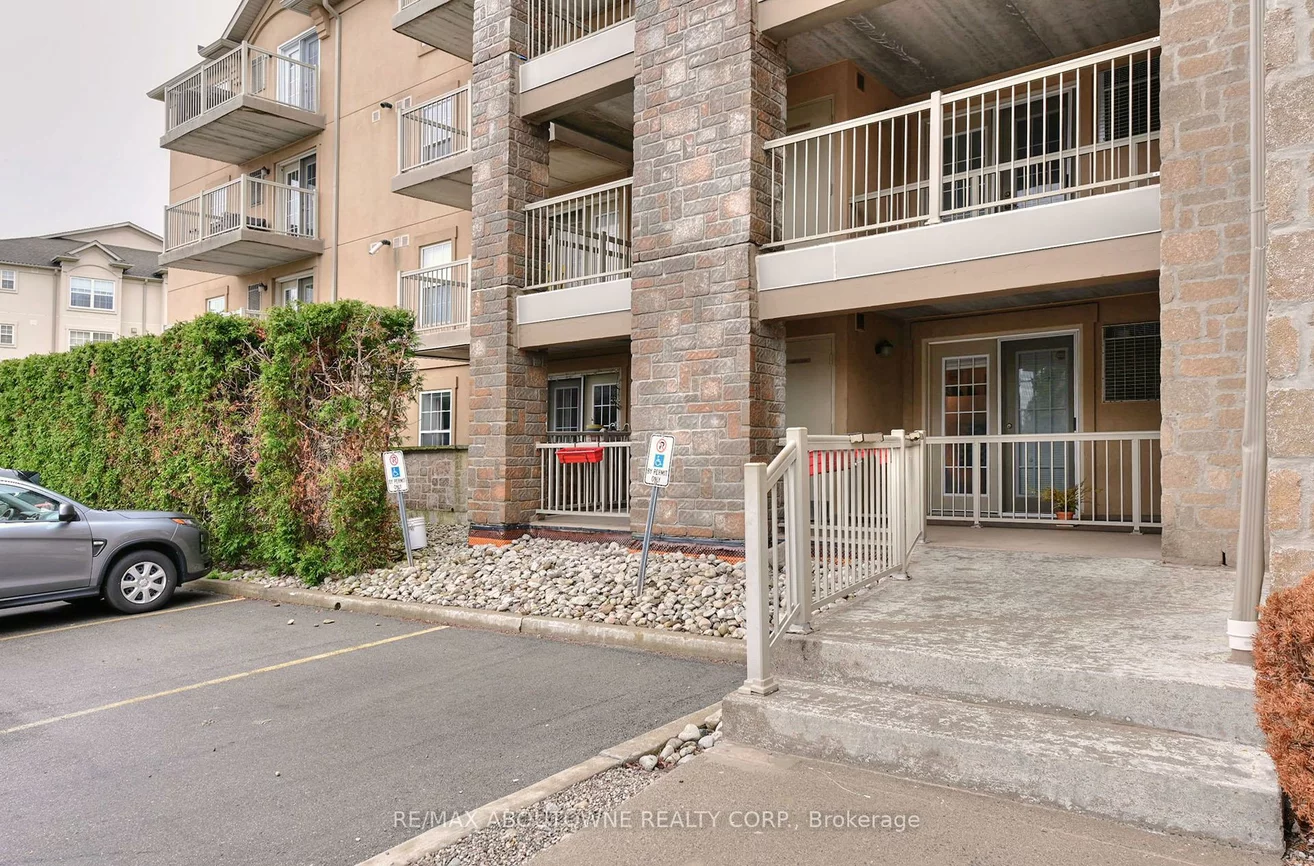 1470, Bishops, 1007 - GA Glen Abbey, Oakville