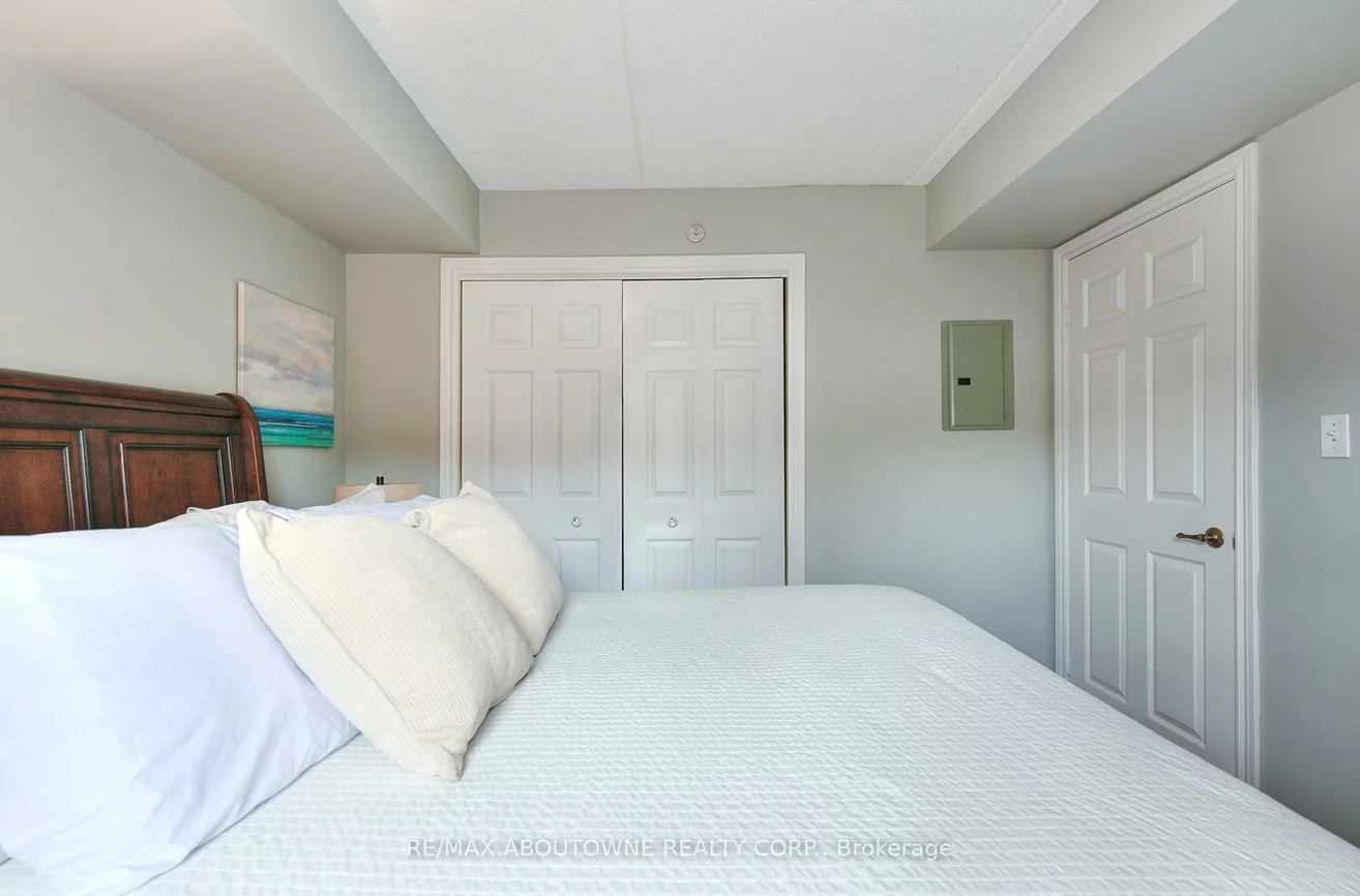 1470, Bishops, 1007 - GA Glen Abbey, Oakville