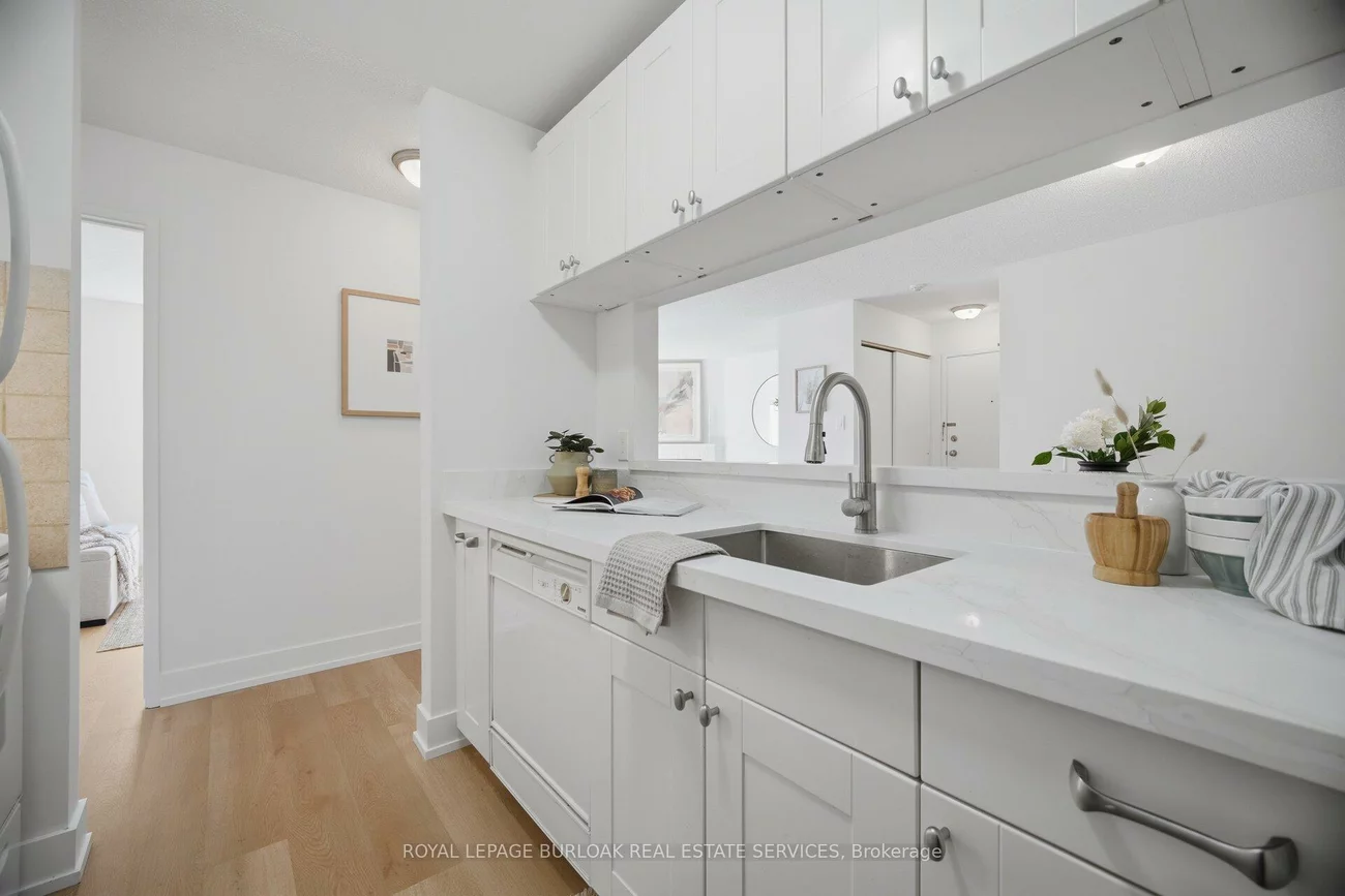 1450, Glen Abbey, 1007 - GA Glen Abbey, Oakville