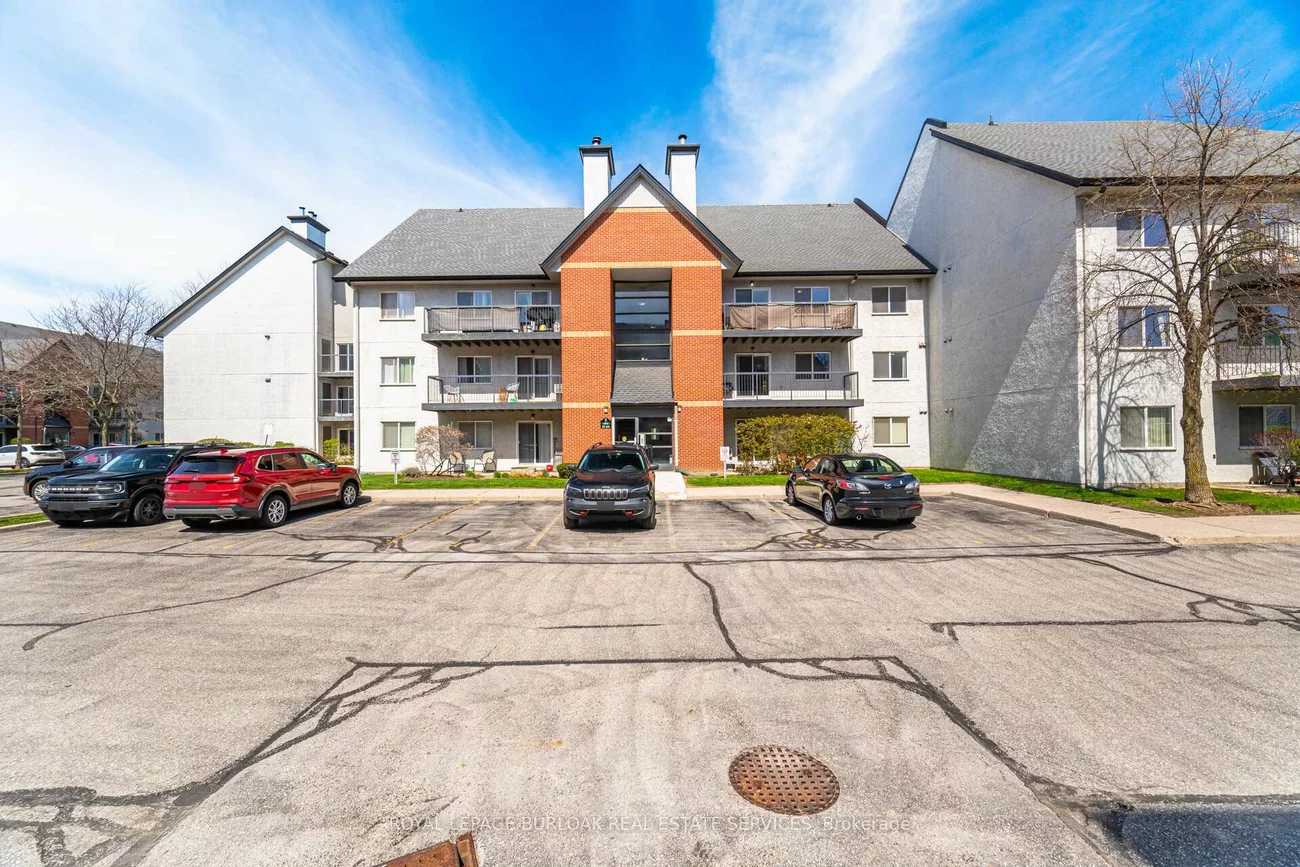 1450, Glen Abbey, 1007 - GA Glen Abbey, Oakville