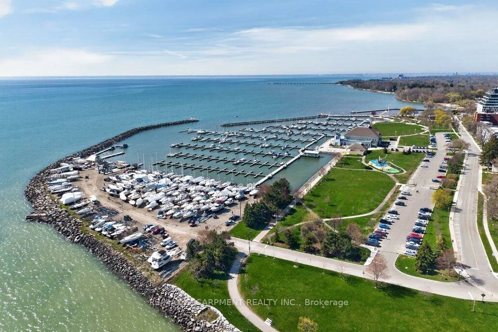 2170, Marine, 1001 - BR Bronte, Oakville