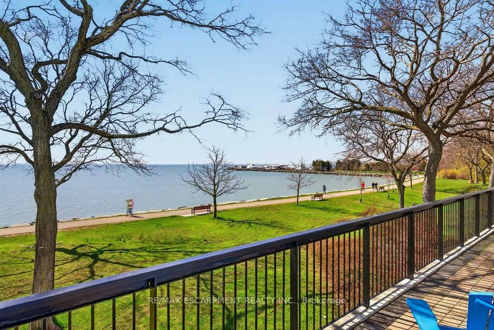 2170, Marine, 1001 - BR Bronte, Oakville