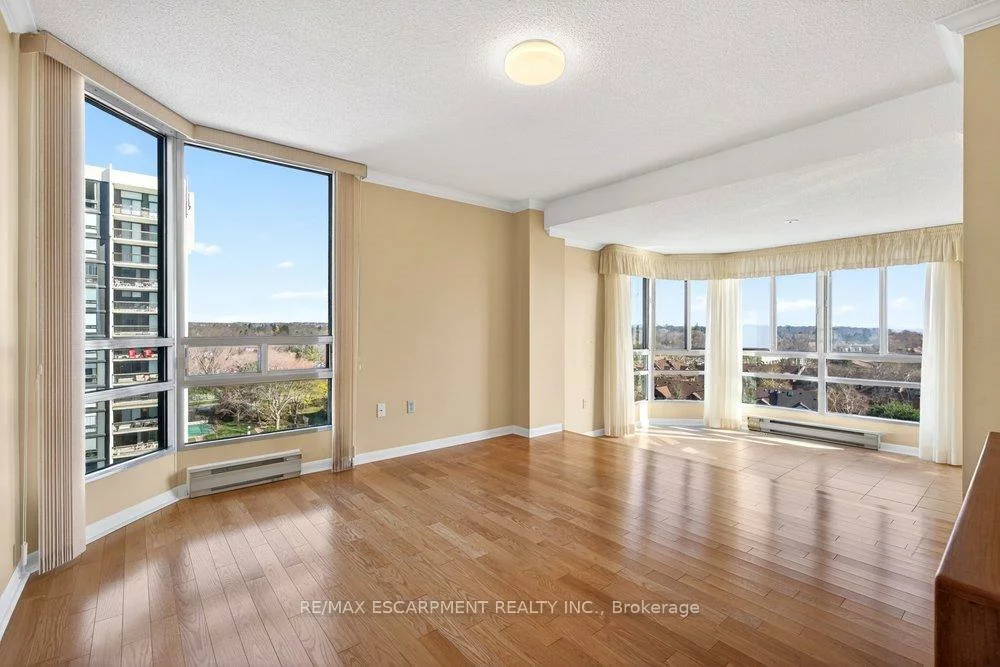 2170, Marine, 1001 - BR Bronte, Oakville