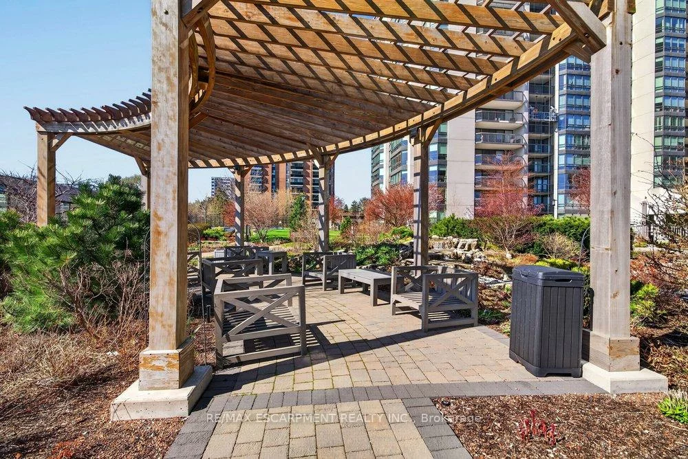 2170, Marine, 1001 - BR Bronte, Oakville