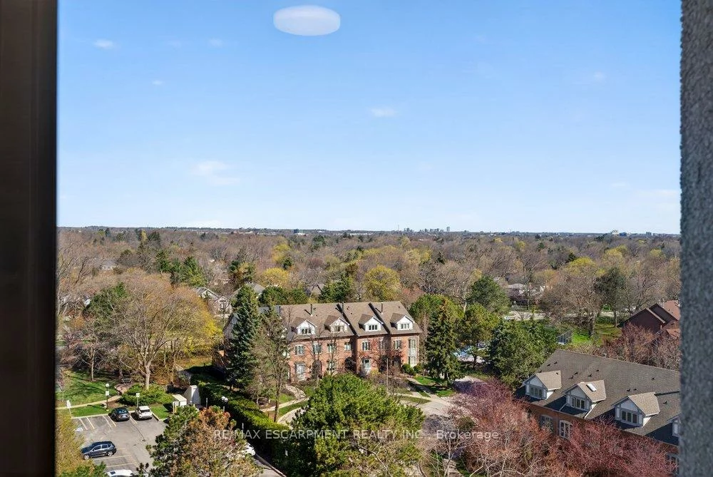 2170, Marine, 1001 - BR Bronte, Oakville