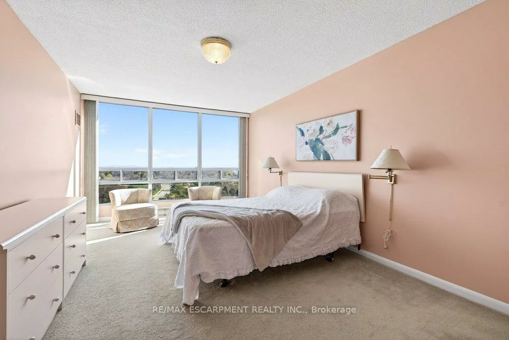 2170, Marine, 1001 - BR Bronte, Oakville