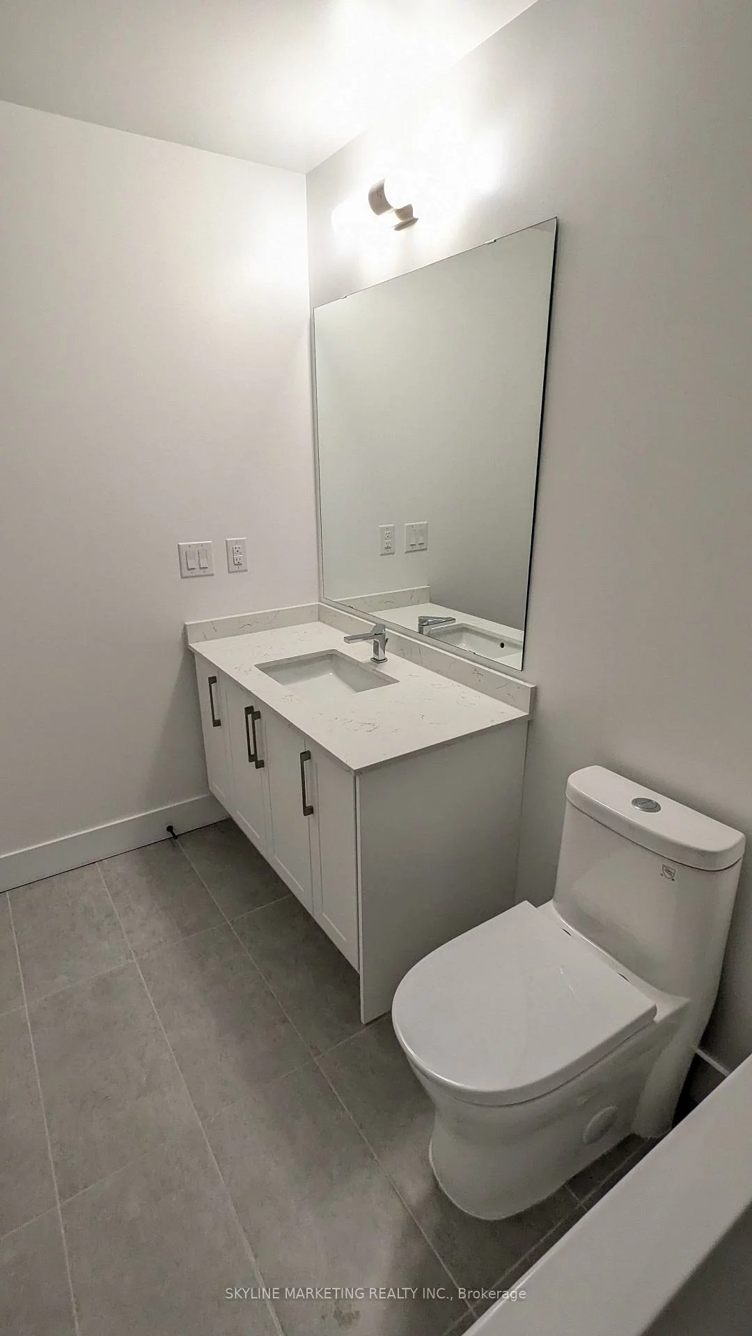 2450, Old Bronte, 1019 - WM Westmount, Oakville