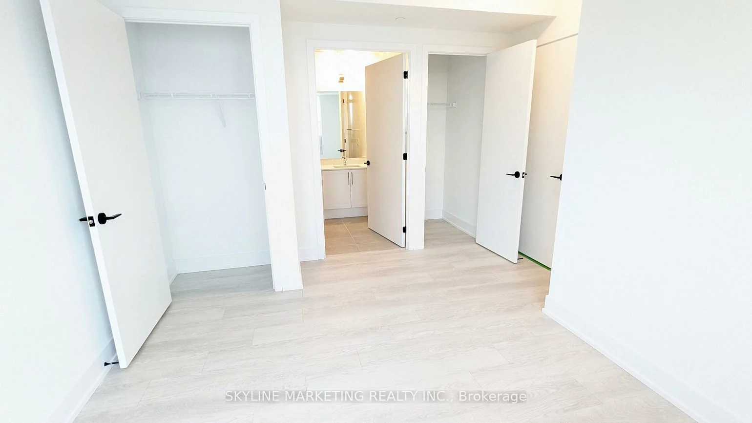 2450, Old Bronte, 1019 - WM Westmount, Oakville