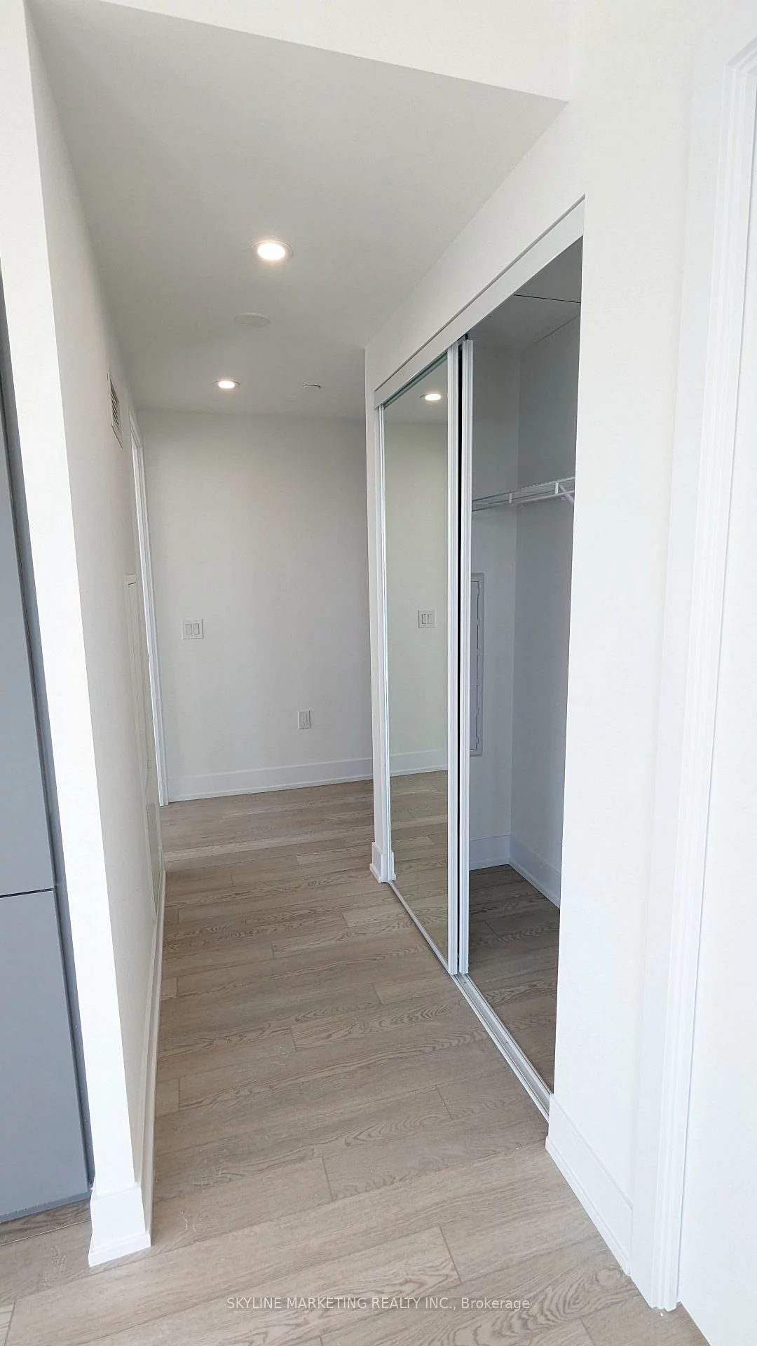 2450, Old Bronte, 1019 - WM Westmount, Oakville