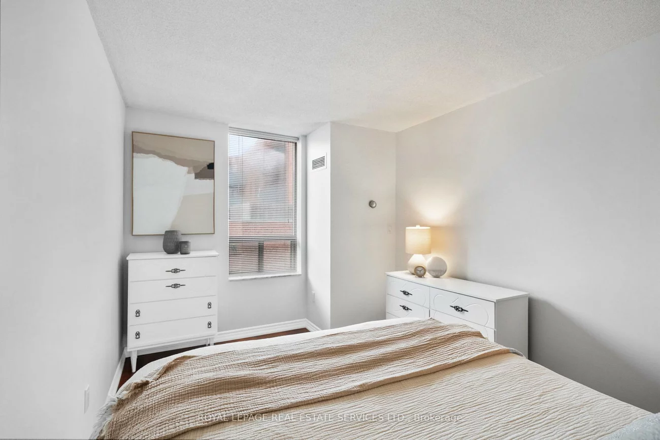 185, Robinson, 1013 - OO Old Oakville, Oakville