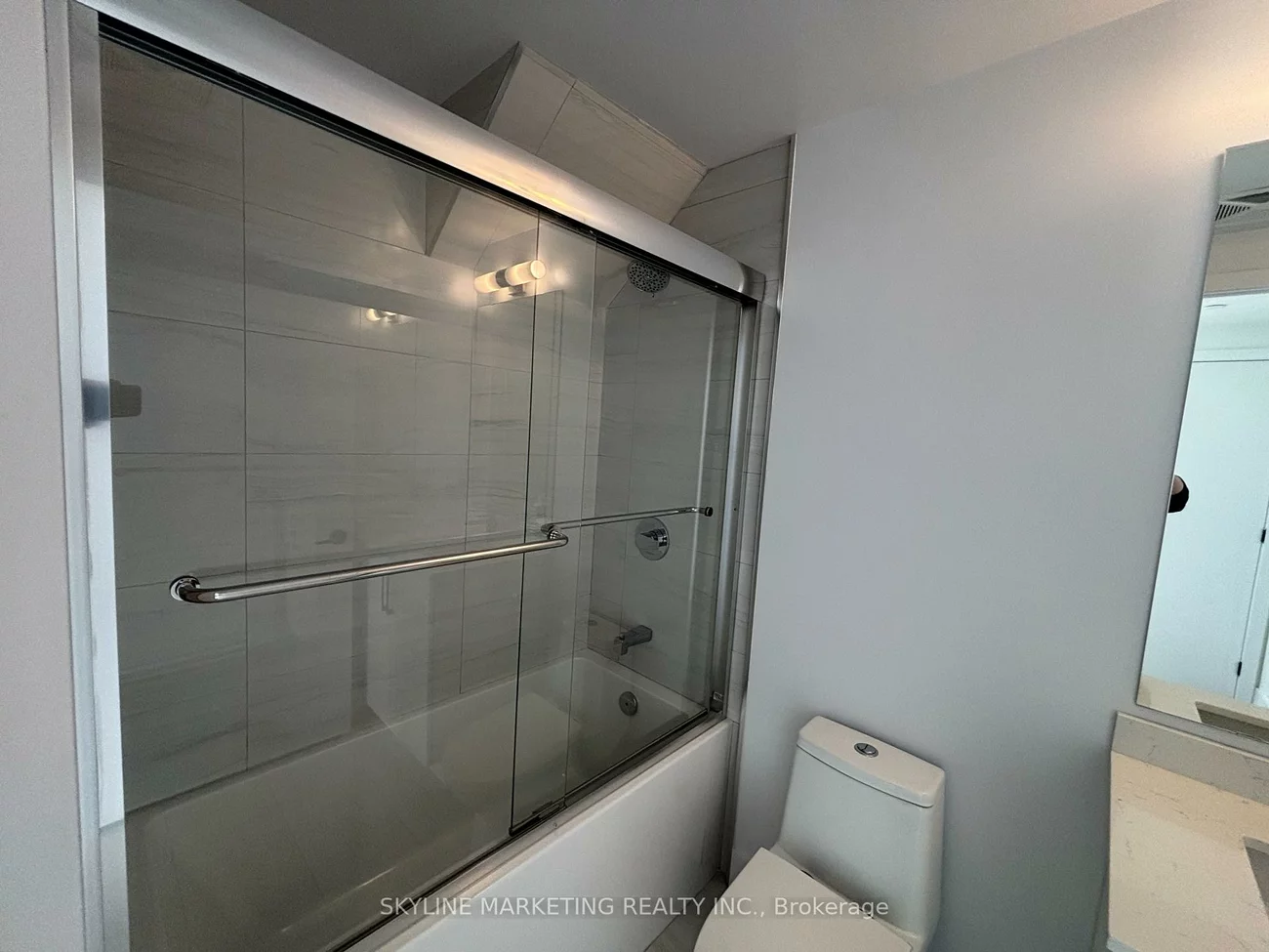 2450, Old Bronte, 1019 - WM Westmount, Oakville