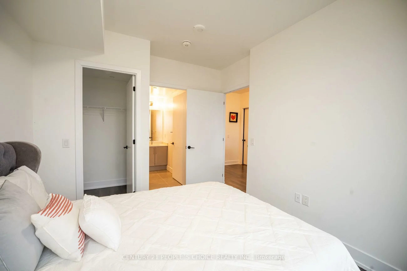 2450, Old Bronte, 1019 - WM Westmount, Oakville