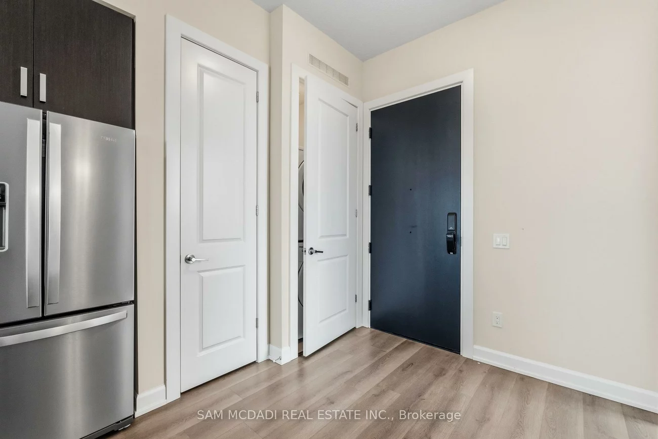 3220, William Coltson, 1010 - JM Joshua Meadows, Oakville
