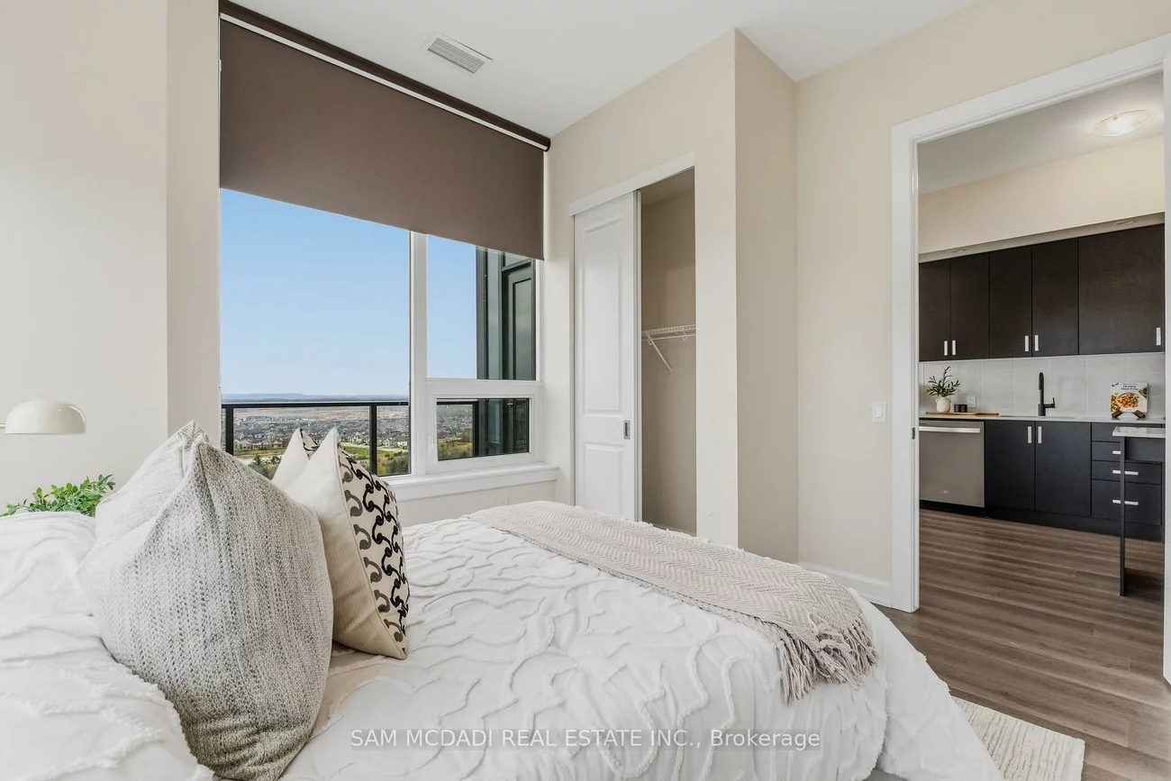 3220, William Coltson, 1010 - JM Joshua Meadows, Oakville