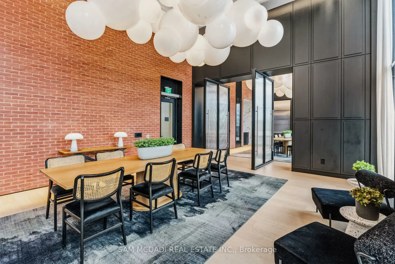 3220, William Coltson, 1010 - JM Joshua Meadows, Oakville