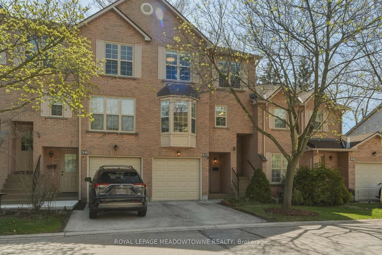 2272, Mowat, 1015 - RO River Oaks, Oakville