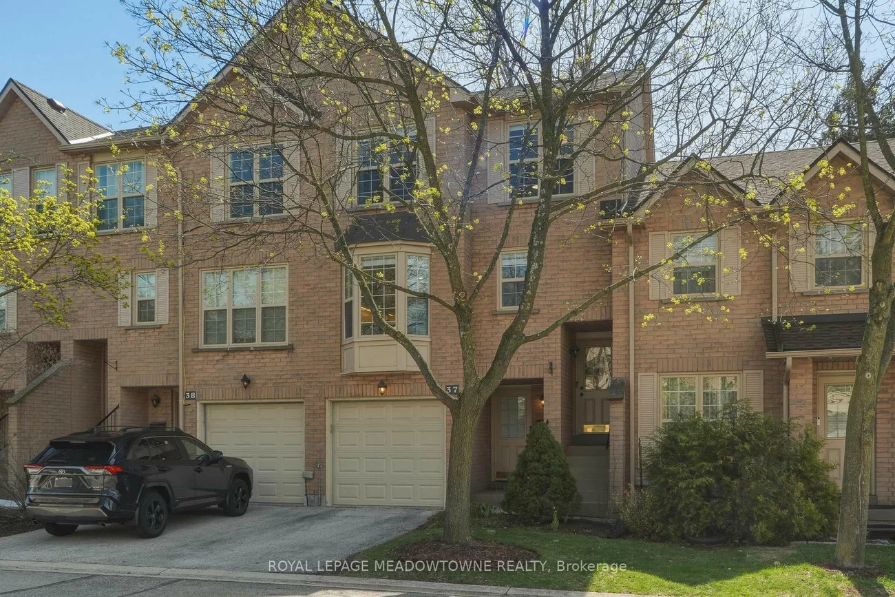 2272, Mowat, 1015 - RO River Oaks, Oakville
