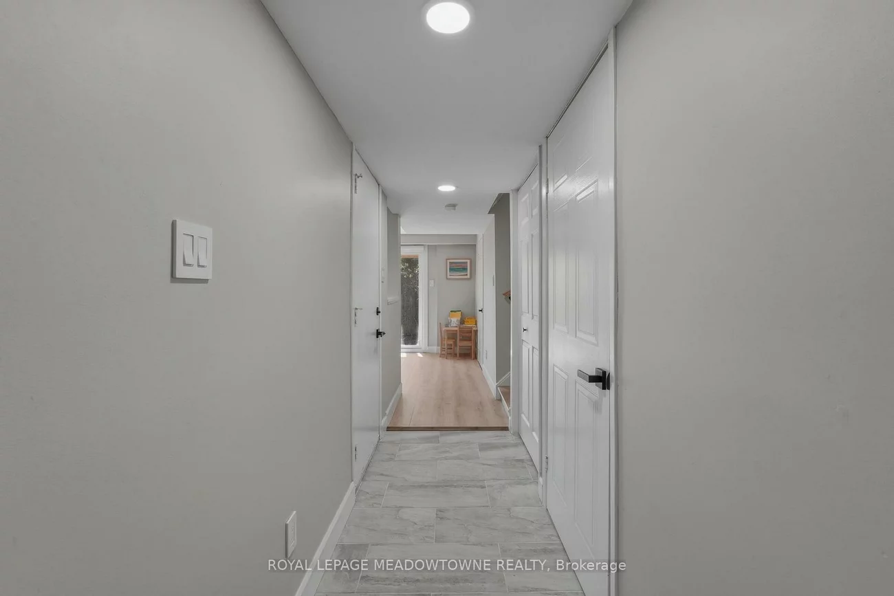 2272, Mowat, 1015 - RO River Oaks, Oakville