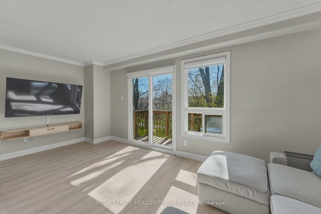 2272, Mowat, 1015 - RO River Oaks, Oakville