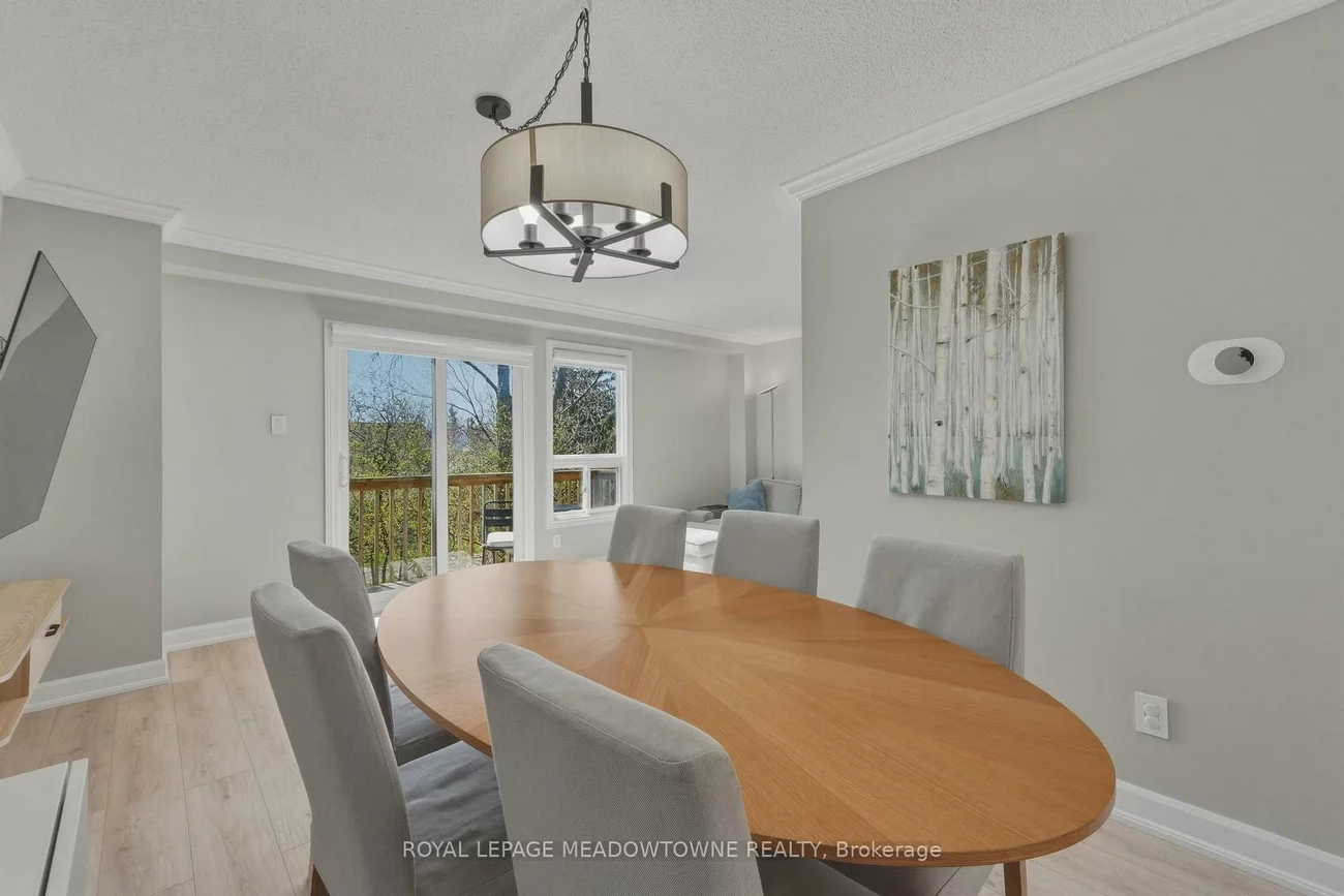 2272, Mowat, 1015 - RO River Oaks, Oakville