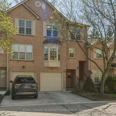 2272, Mowat, 1015 - RO River Oaks, Oakville