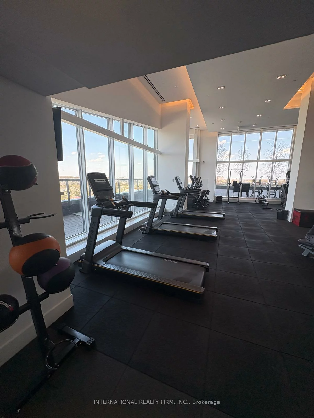 2489, Taunton, 1015 - RO River Oaks, Oakville