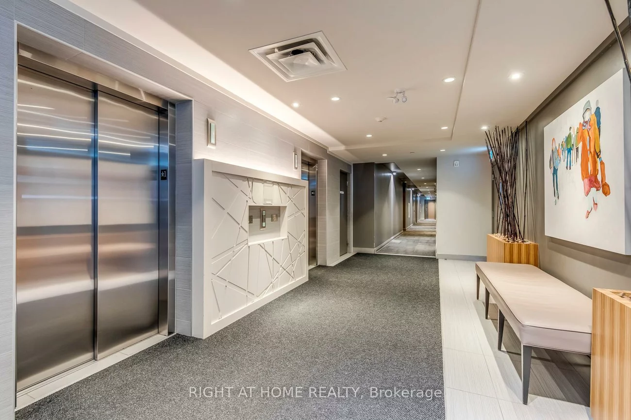 3028, Creekshore, 1005 - FA Falgarwood, Oakville