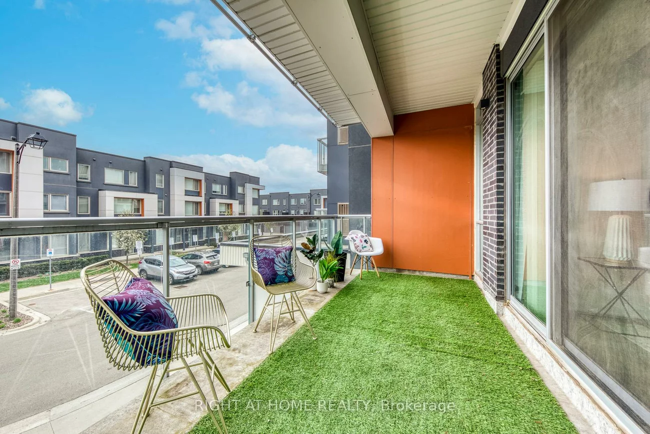 3028, Creekshore, 1005 - FA Falgarwood, Oakville