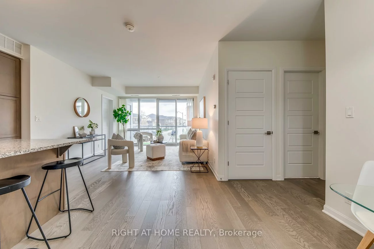 3028, Creekshore, 1005 - FA Falgarwood, Oakville