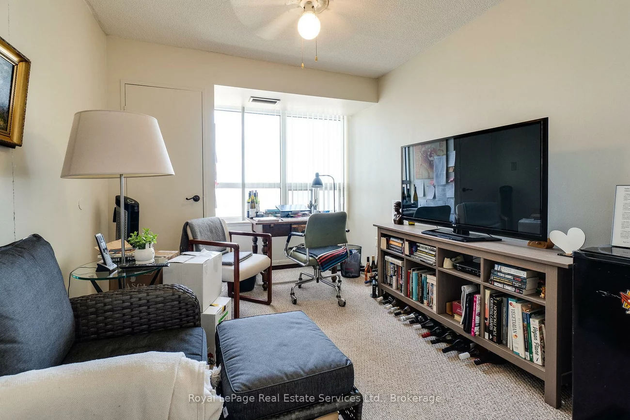 1359, White Oaks, 1005 - FA Falgarwood, Oakville