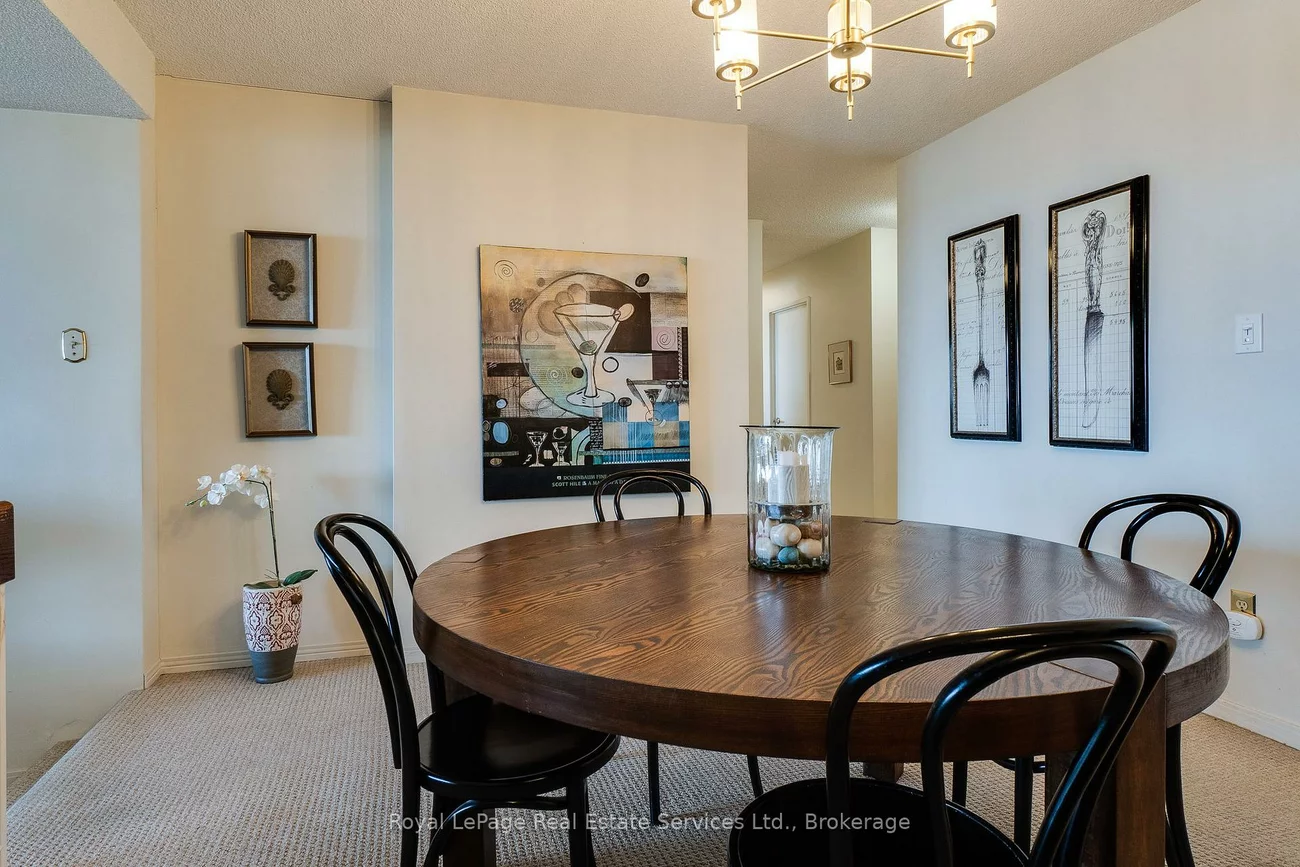 1359, White Oaks, 1005 - FA Falgarwood, Oakville