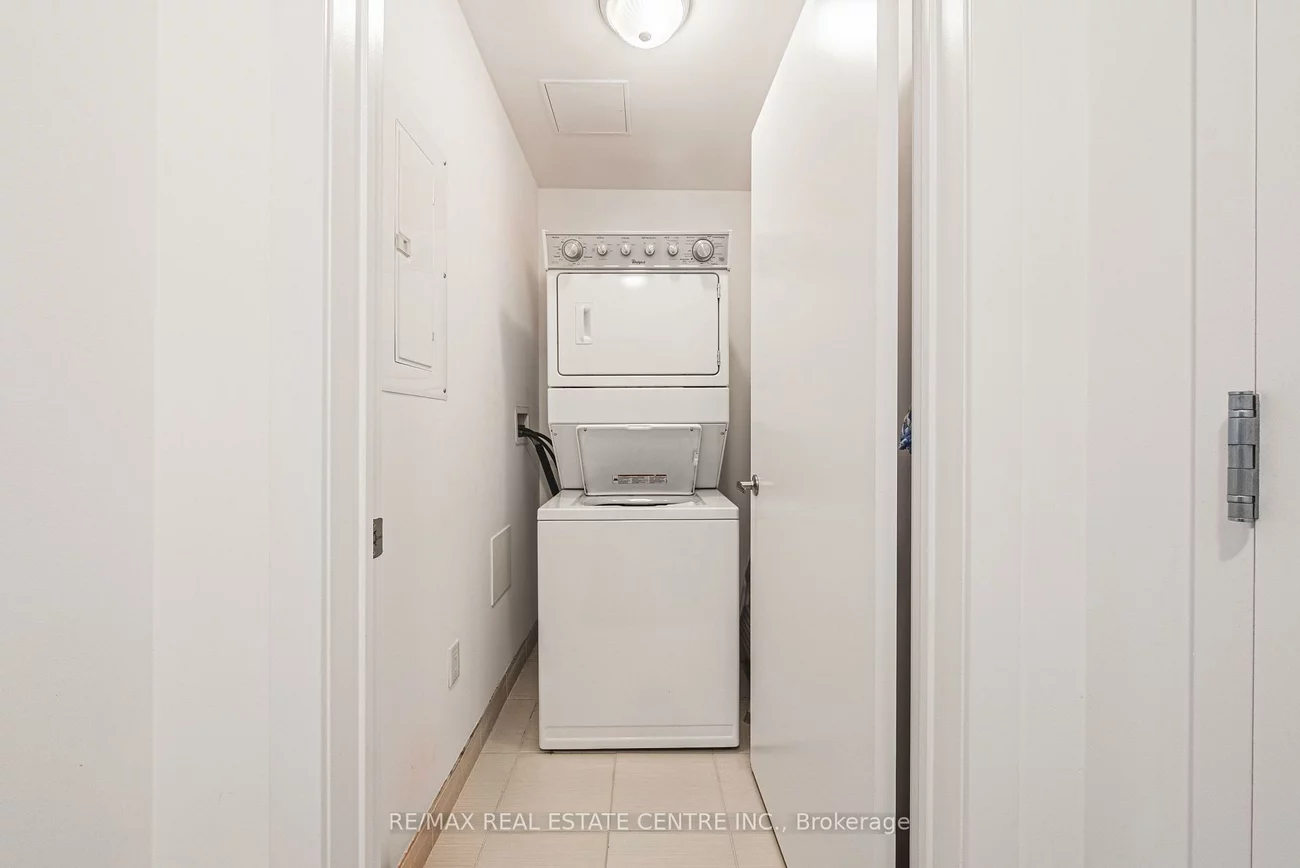 2486, Old Bronte, 1019 - WM Westmount, Oakville
