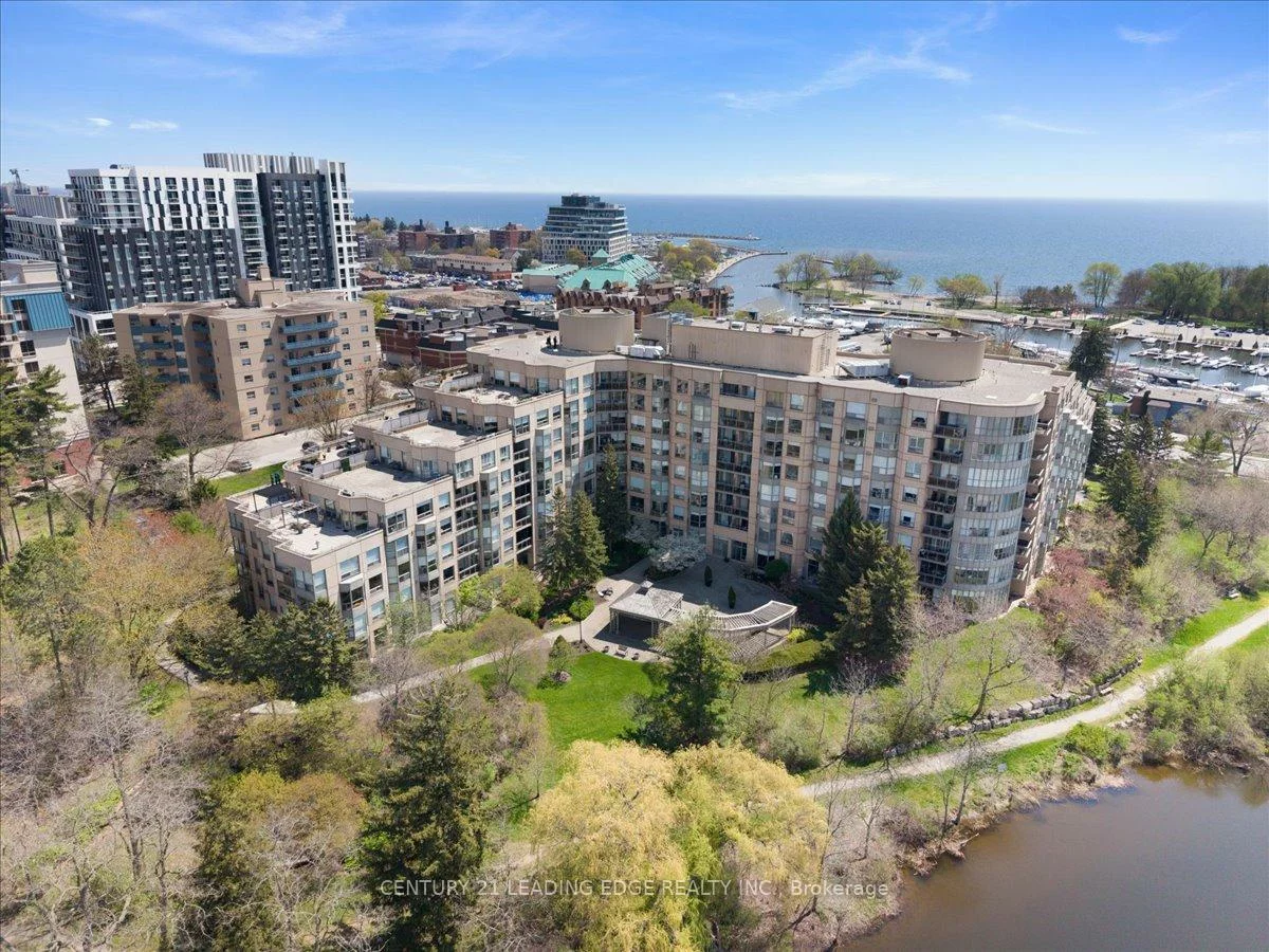 2511, Lakeshore, 1001 - BR Bronte, Oakville