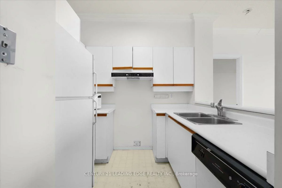 2511, Lakeshore, 1001 - BR Bronte, Oakville