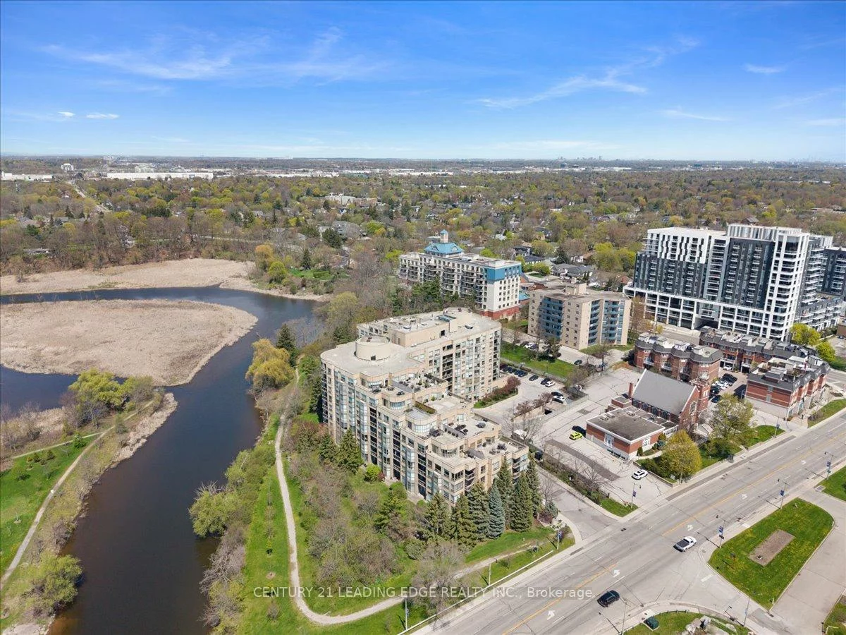 2511, Lakeshore, 1001 - BR Bronte, Oakville
